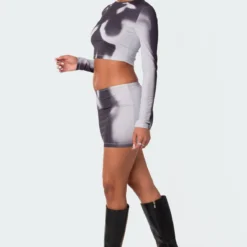 Through U Low Rise Printed Mini Skirt -Default Template 2 11 114803