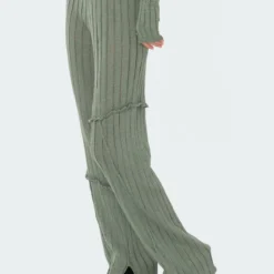 Harley Knitted Pants -Default Template 2 8.220997