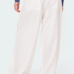 Parker Nylon Cargo Pants -Default Template 2 8.236479