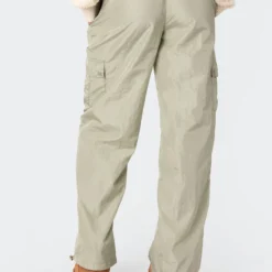 Roy Low Rise Nylon Cargo Pants -Default Template 2 Edikted LookBook Jan4 20238293