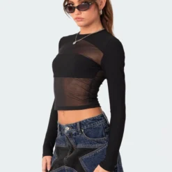 Azal Half Ribbed Mesh Top -Default Template 2 Edikted LookBook Jan4 20238928 a69d3889 3b81 4348 9431 07dc0015db3d