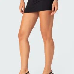 Sorely Mini Skirt -Default Template 2 Edikted Lookbook 08 07 202300133