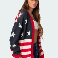 Patriot Oversized Cardigan -Default Template 2 Edikted Lookbook 08 08 20233475