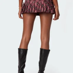 Jamie Pleated Plaid Mini Skort -Default Template 2 Edikted loobook 09 05 20238179 977215d7 3d20 41ec 83a2 212adb1610cf