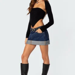 Two Piece Knit Triangle Shrug Top -Default Template 2 Edikted loobook 09 05 20238526