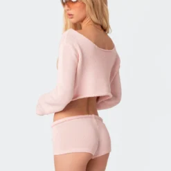 Staycation Cropped Knit Top -Default Template 2 Edikted lookbook 03 01 2320964 2