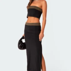 Rissa Reversible Low Rise Slitted Maxi Skirt -Default Template 2 Edikted lookbook 03 01 2321440 21764e2b a4ed 49d7 998c 05091c8ca68c