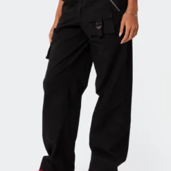 Saphire Low Rise Cargo Pants -Default Template 2 Edikted lookbook 04 25 20234320