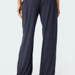 Zariah Slouchy Printed Pants -Default Template 2 Edikted lookbook 06 27 202315721