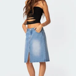 Kalista Slashed Tube Top -Default Template 2 Edikted lookbook 07 11 20232380