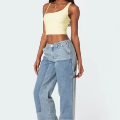 Reece Asymmetric Strap Crop Top -Default Template 2 Edikted lookbook 07 26 20230461